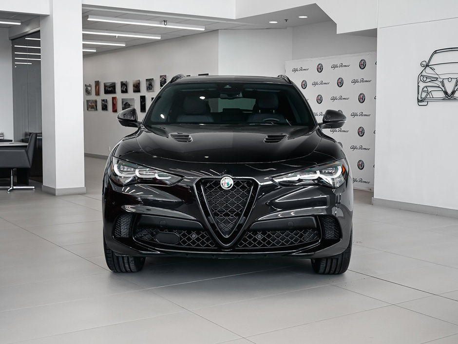 Alfa Romeo Stelvio SUPER SPORT 2024-2