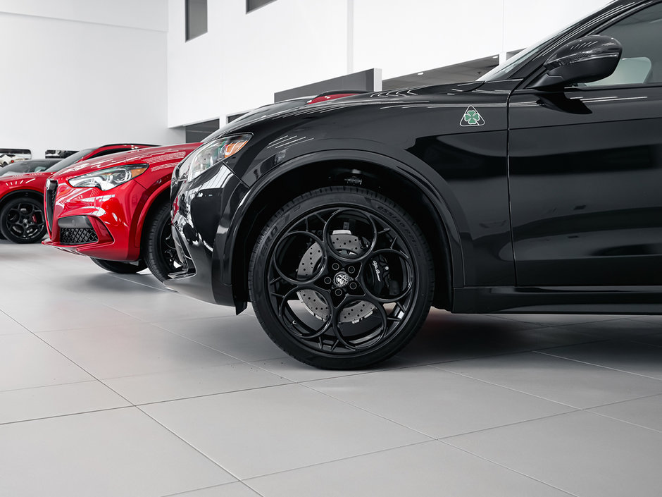 Alfa Romeo Stelvio SUPER SPORT 2024-11