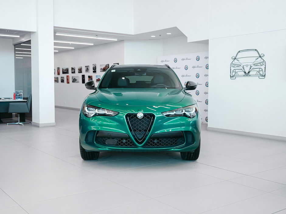 2024 Alfa Romeo Stelvio QUADRIFOGLIO-1