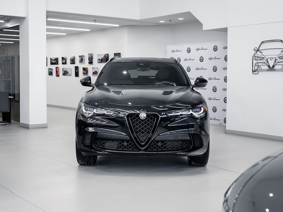 2024 Alfa Romeo Stelvio QUADRIFOGLIO-1