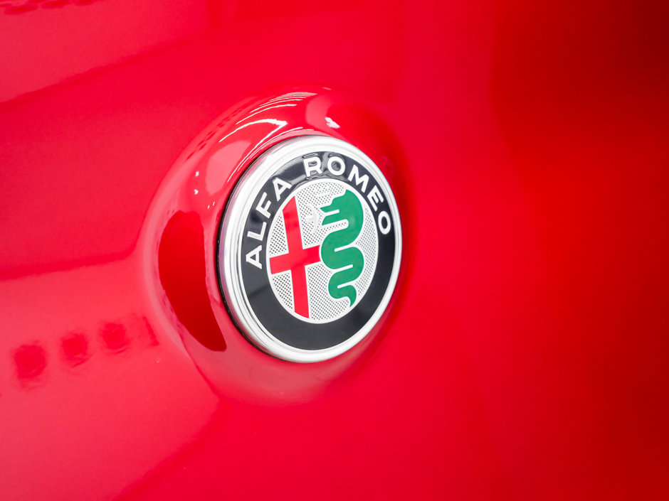 2024 Alfa Romeo Stelvio QUADRIFOGLIO-16