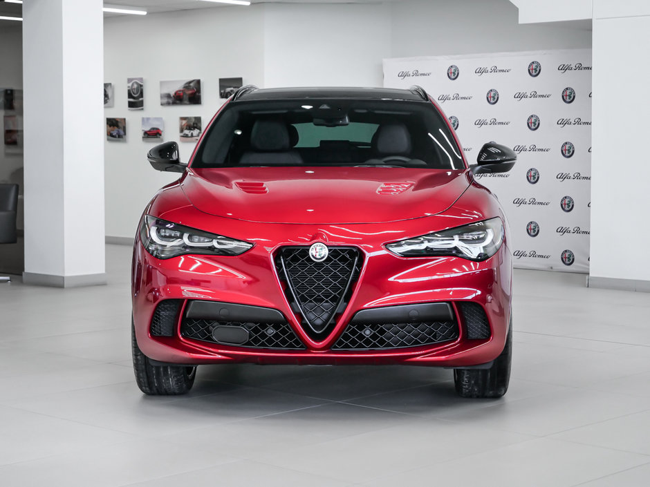 Alfa Romeo Stelvio QUADRIFOGLIO 2024-1