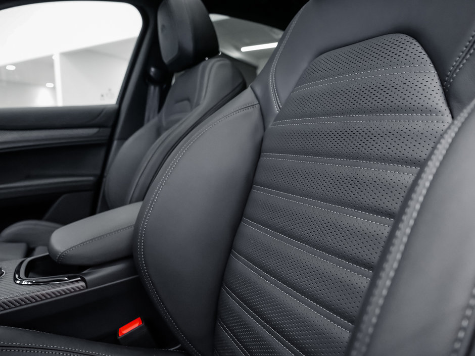 Alfa Romeo Stelvio QUADRIFOGLIO 2024-53