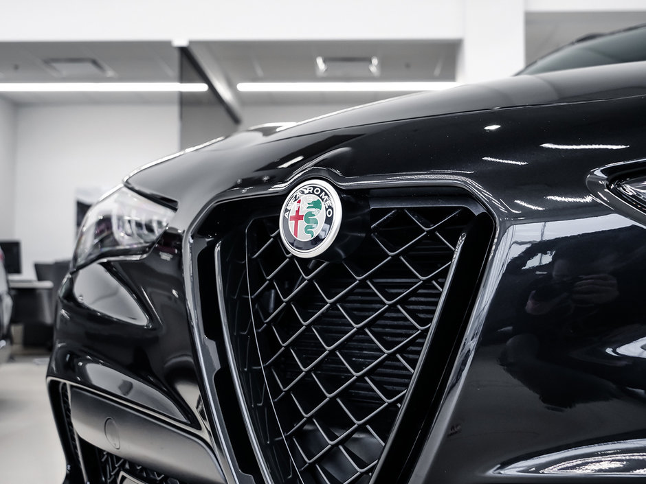 Alfa Romeo Stelvio QUADRIFOGLIO 2024-11