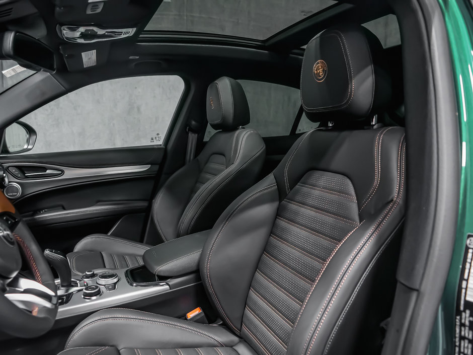 Alfa Romeo Stelvio Intensa 2025-27