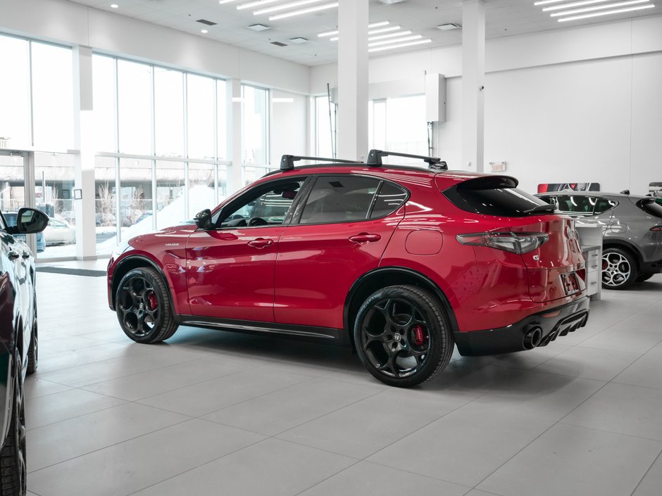 Alfa Romeo Stelvio  2025-5