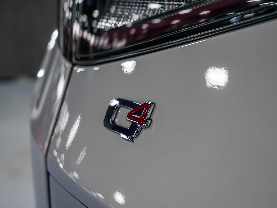 Alfa Romeo Stelvio  2025-11