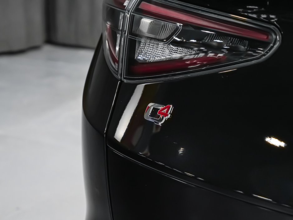 Alfa Romeo Stelvio Intensa 2025-10