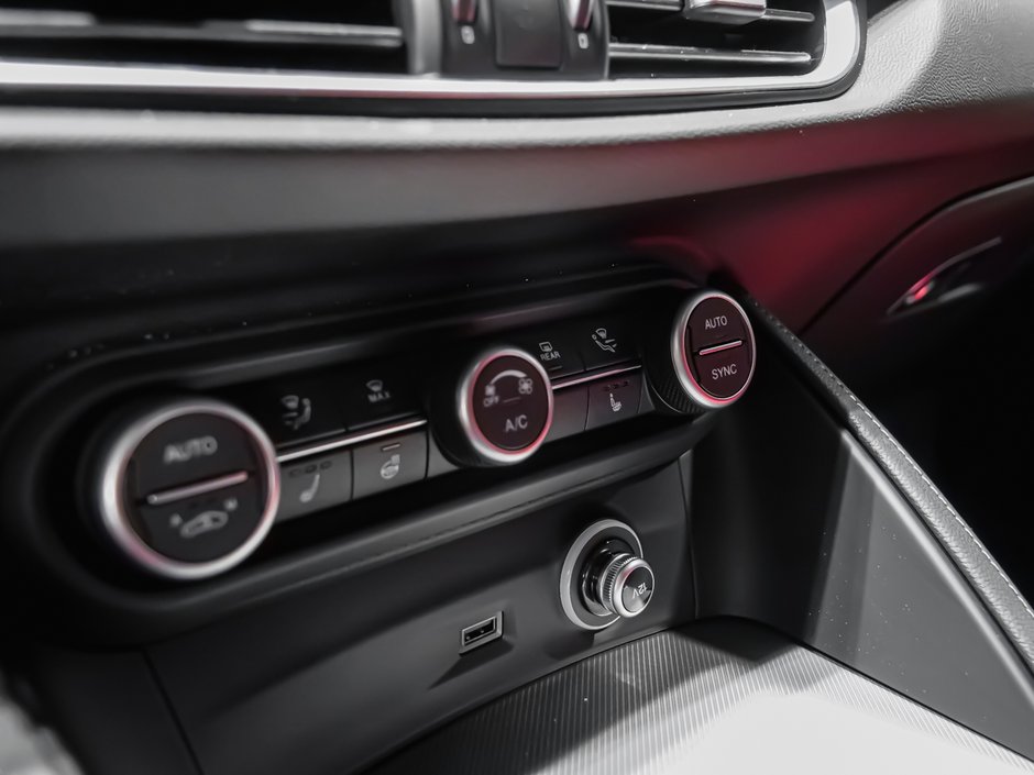 2026 Alfa Romeo Stelvio Veloce-13