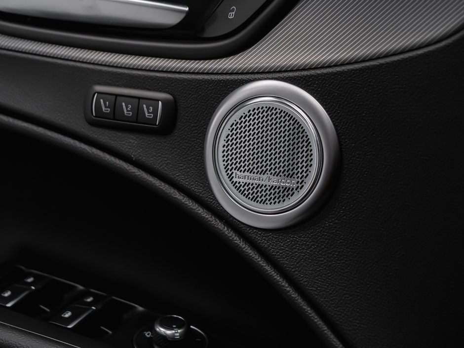 2026 Alfa Romeo Stelvio Veloce-9