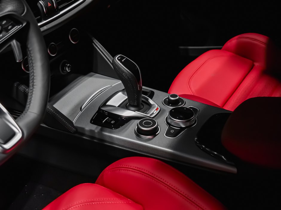 2026 Alfa Romeo Stelvio Veloce-6