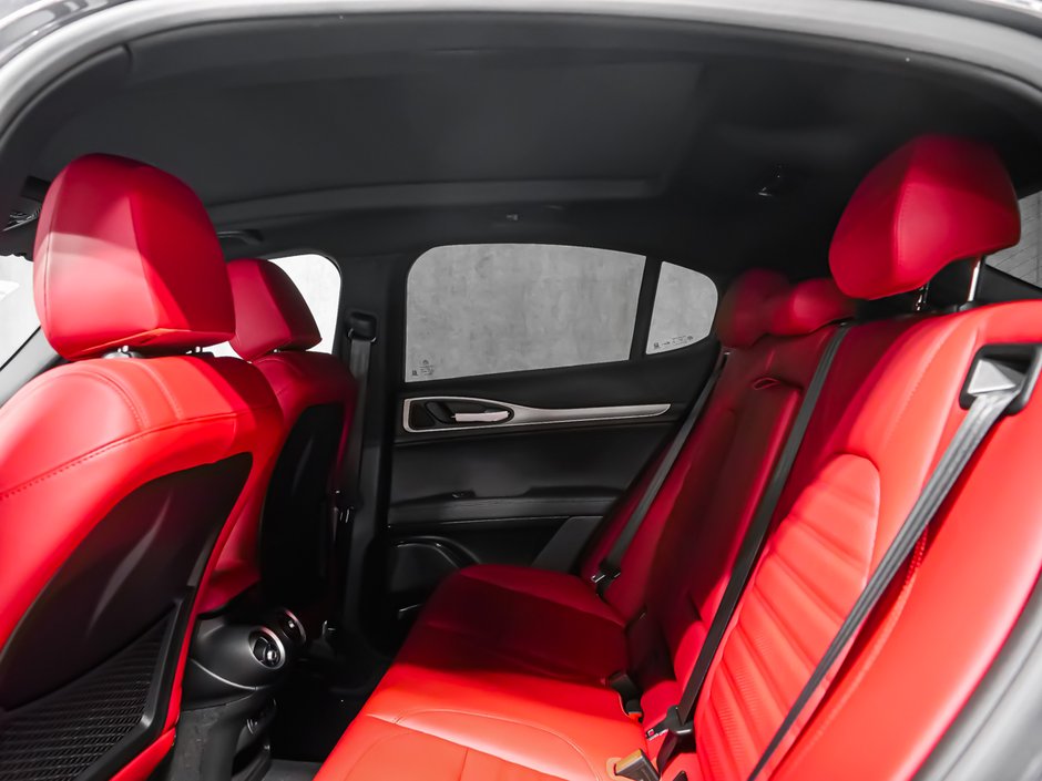 Alfa Romeo Stelvio Core 2026-15
