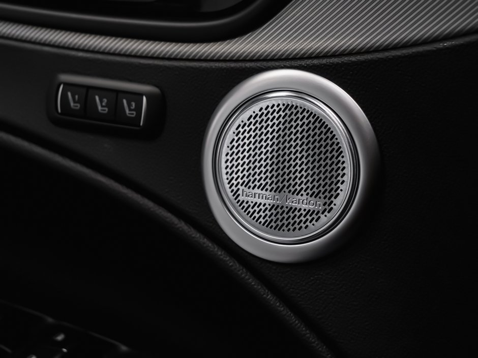 Alfa Romeo Stelvio Core 2026-11
