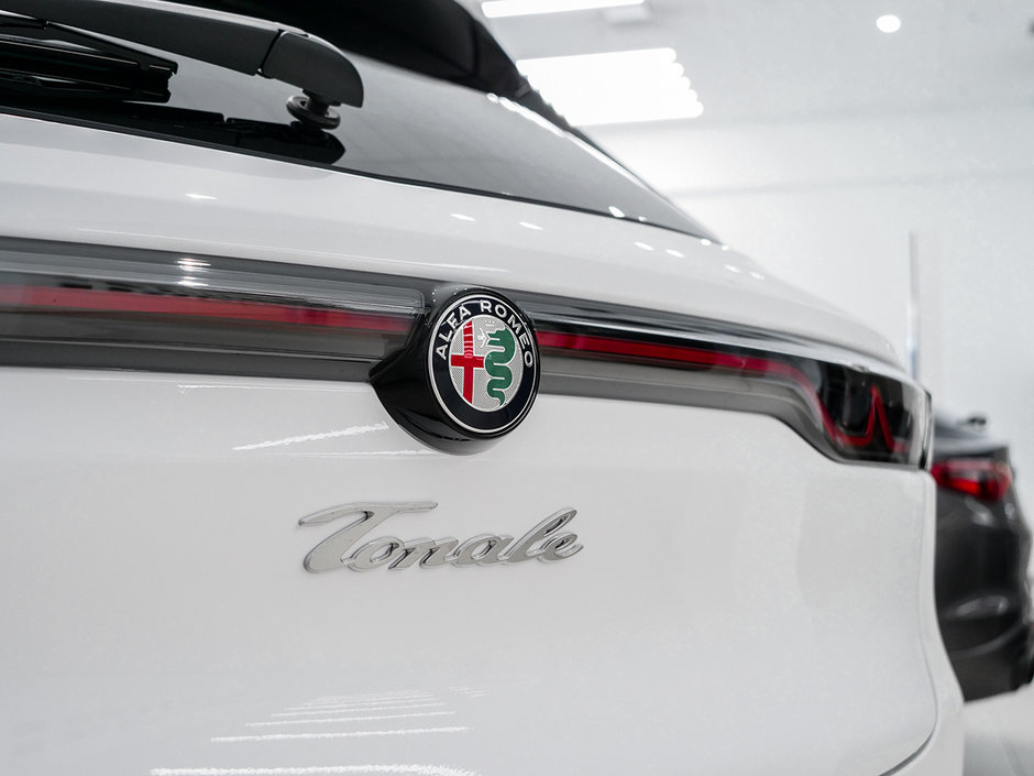 Alfa Romeo TONALE PHEV VELOCE 2024-9