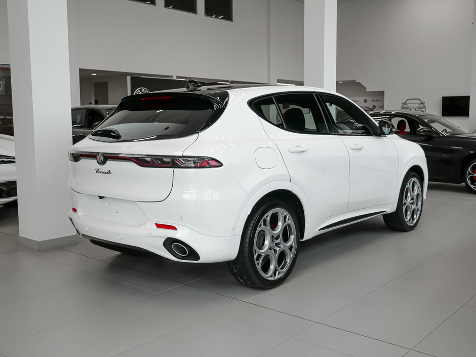 2025 Alfa Romeo TONALE PHEV TRIBUTO-2
