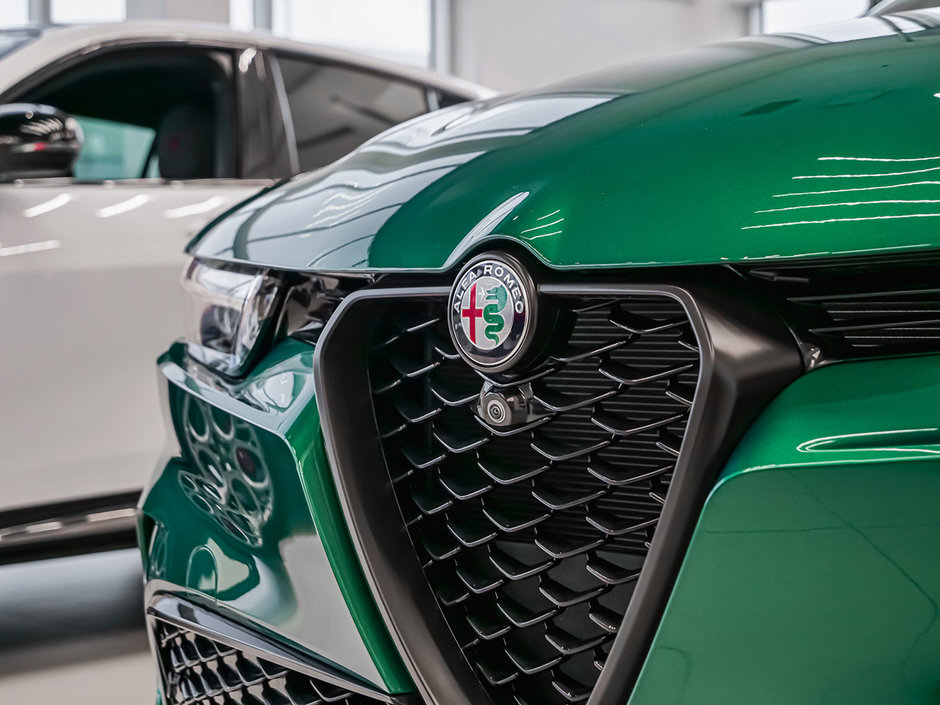 Alfa Romeo TONALE PHEV TRIBUTO 2025-5