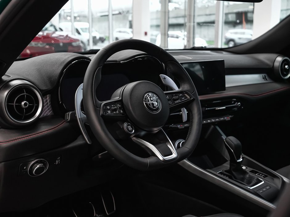 2025 Alfa Romeo Tonale PHEV TRIBUTO-20