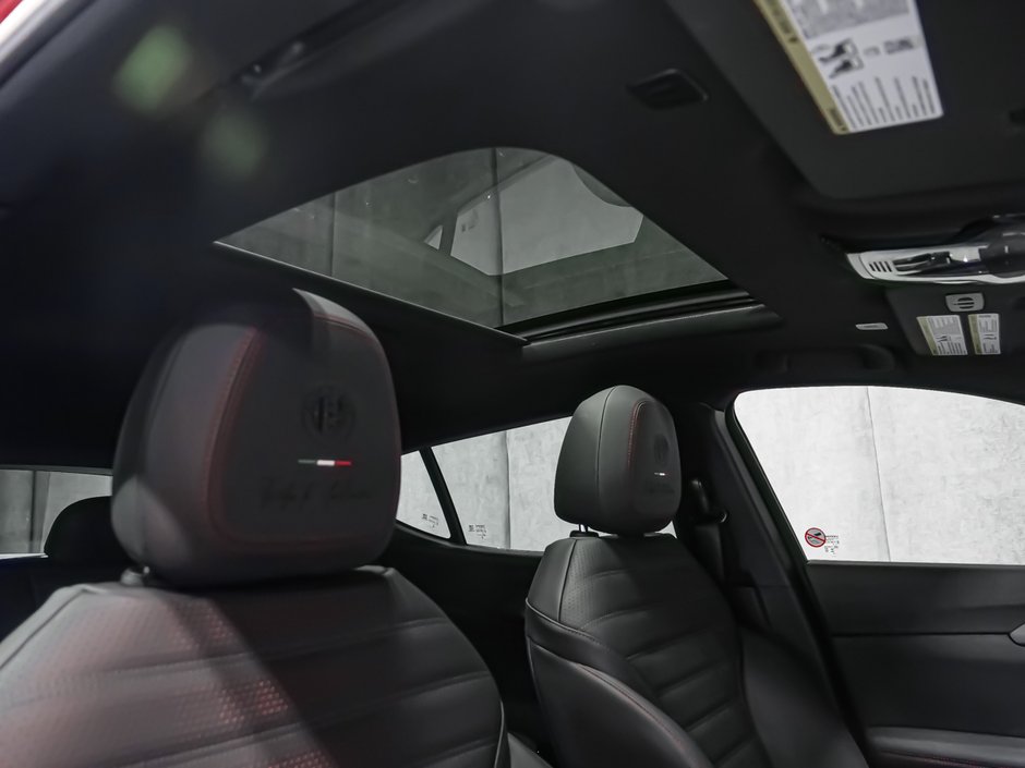 Alfa Romeo Tonale PHEV TRIBUTO 2025-27