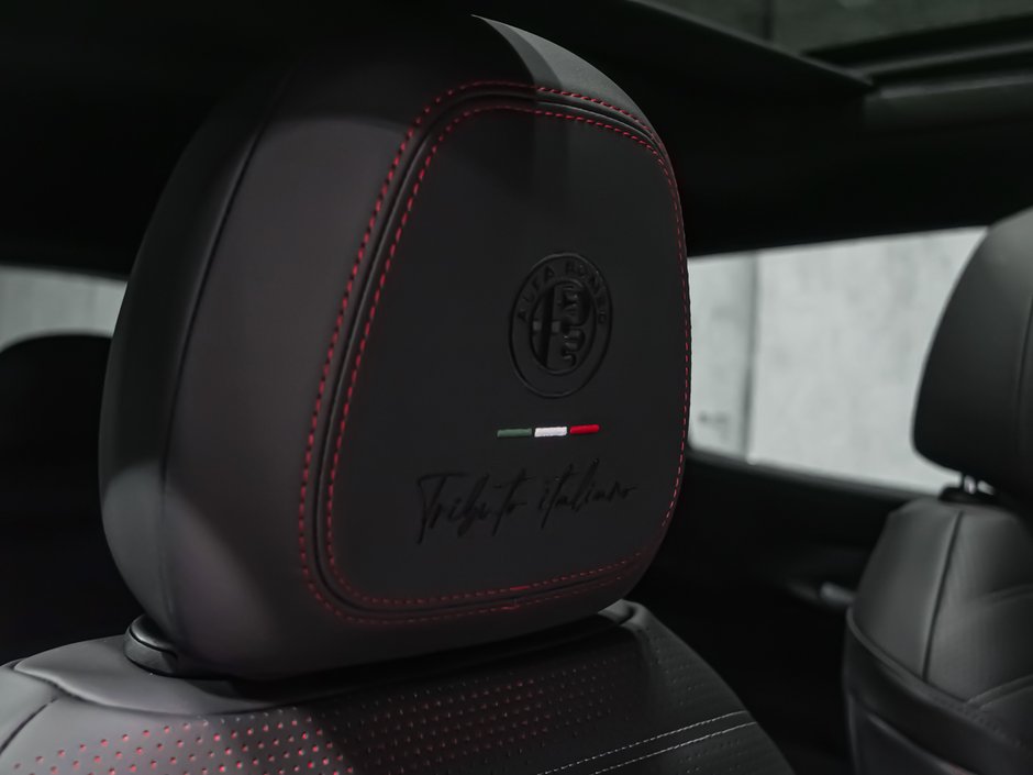 Alfa Romeo Tonale PHEV TRIBUTO 2025-28