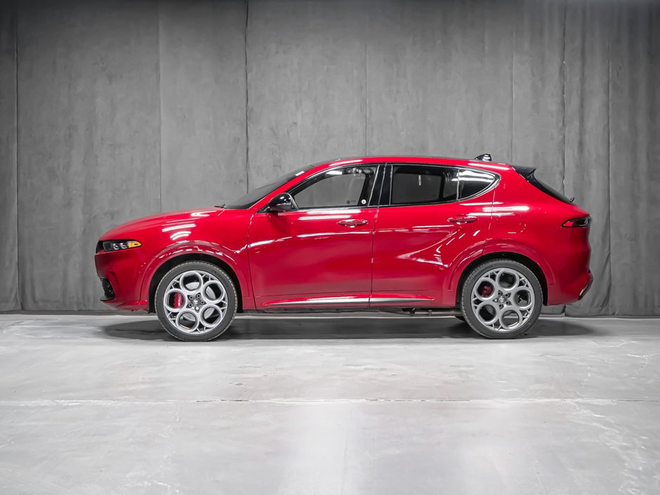 Alfa Romeo Tonale PHEV TRIBUTO 2025-3