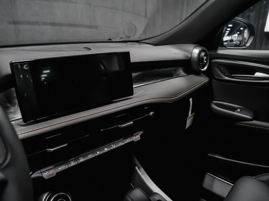 Alfa Romeo Tonale PHEV TONALE 2025-13