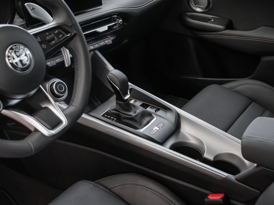 Alfa Romeo Tonale PHEV TONALE 2025-8