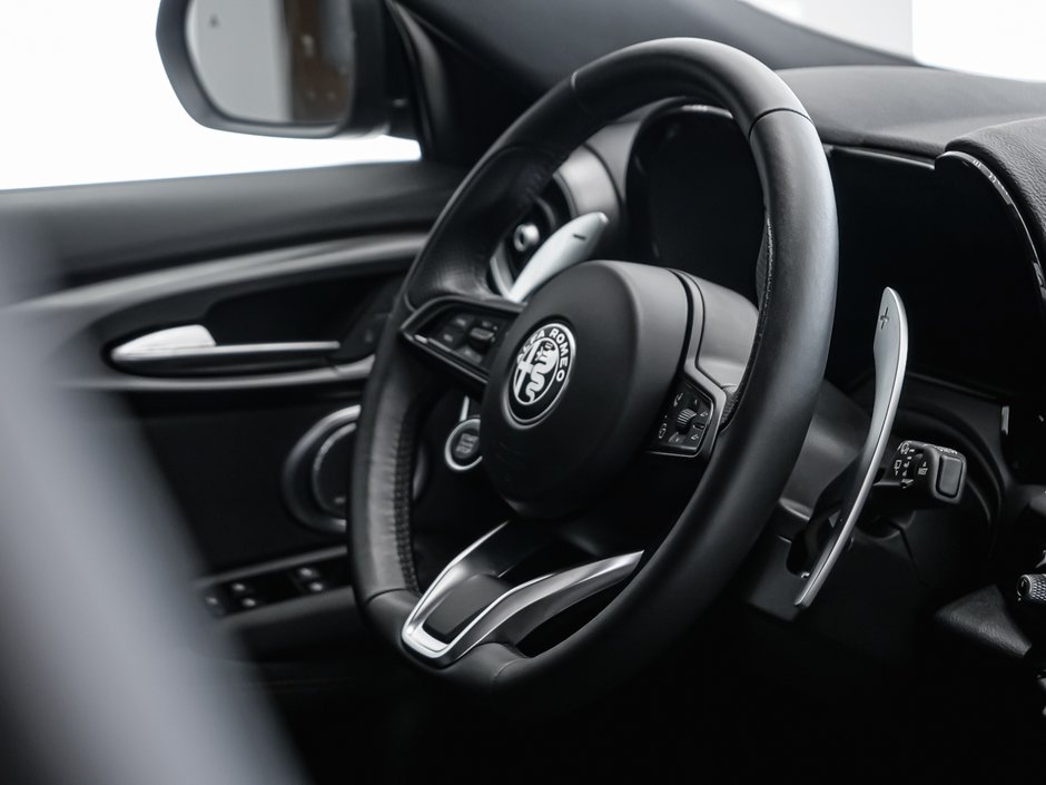 Alfa Romeo Tonale PHEV TONALE 2025-15