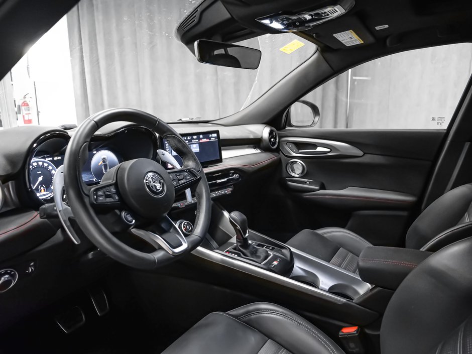 2025 Alfa Romeo TONALE PHEV TRIBUTO-1