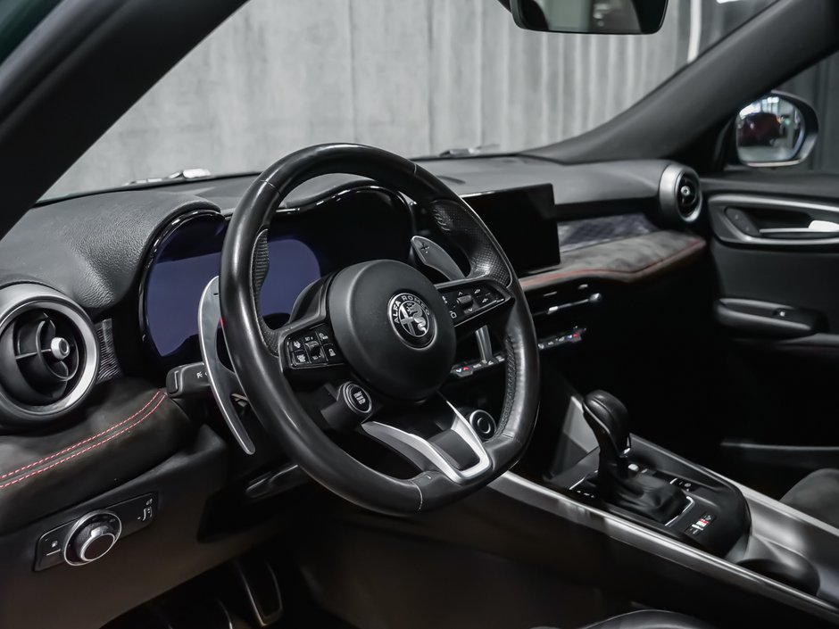 2024 Alfa Romeo Tonale VELOCE-8