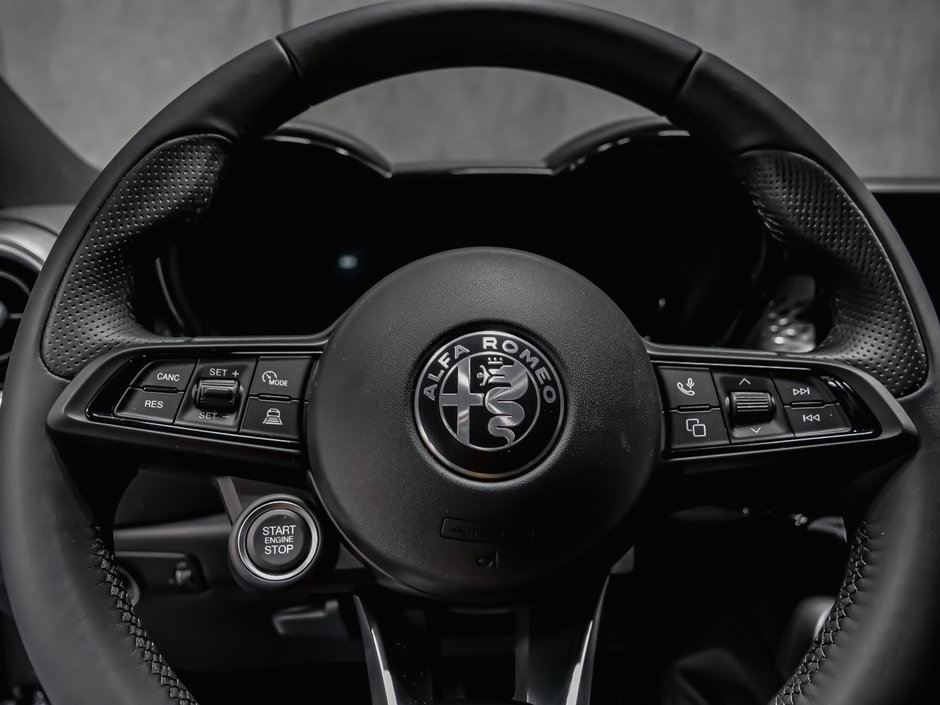 2025 Alfa Romeo Tonale SPRINT-12