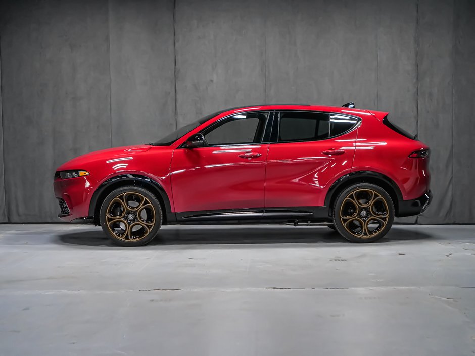 2025 Alfa Romeo Tonale Intensa-2
