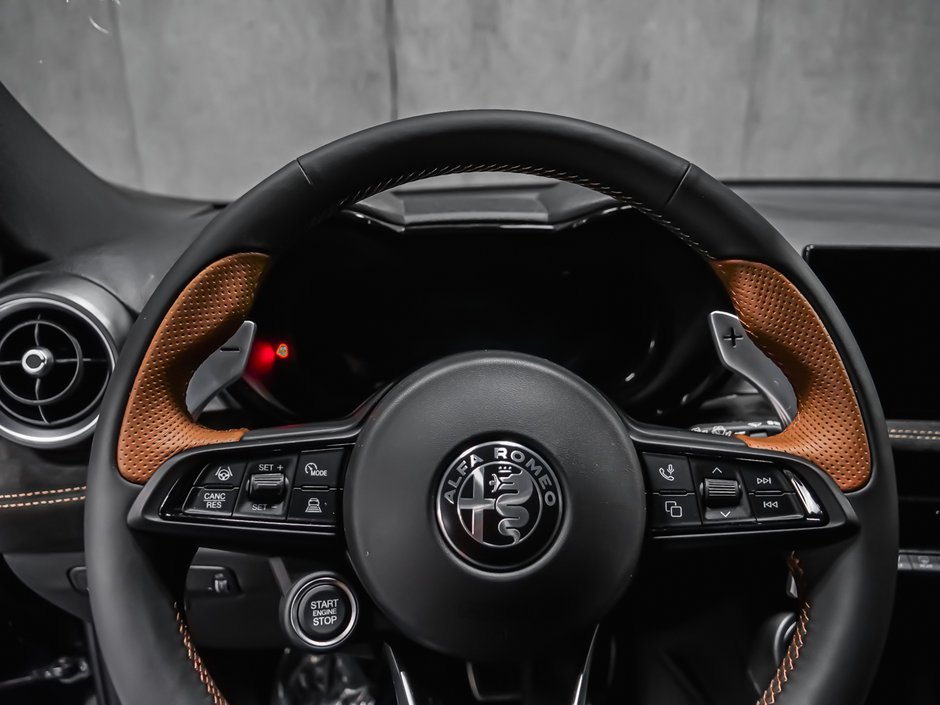 Alfa Romeo TONALE Intensa 2025-15