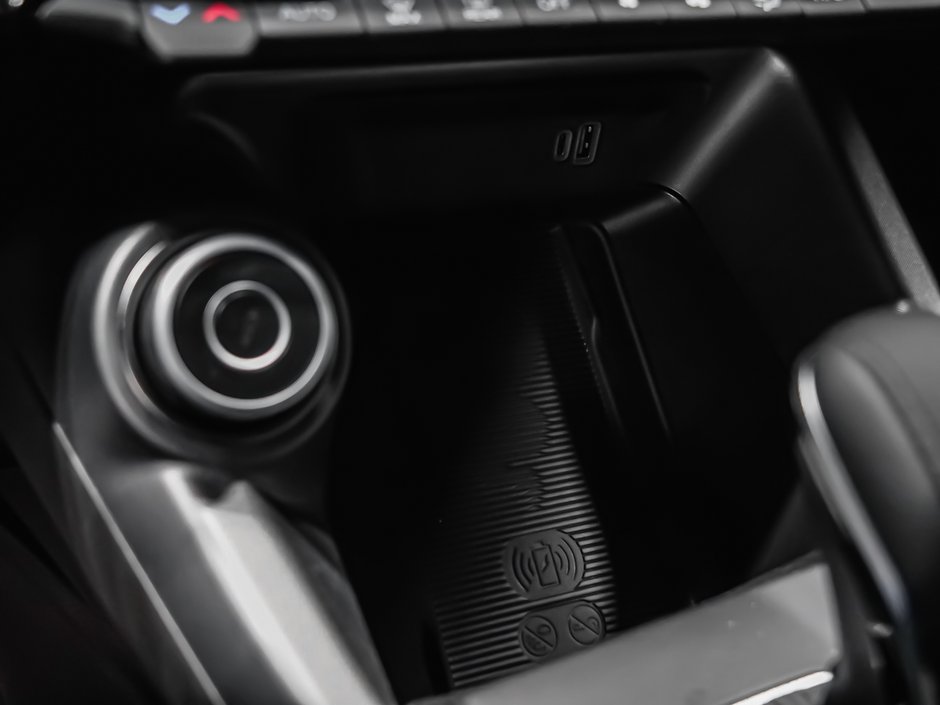 Alfa Romeo TONALE Intensa 2025-16