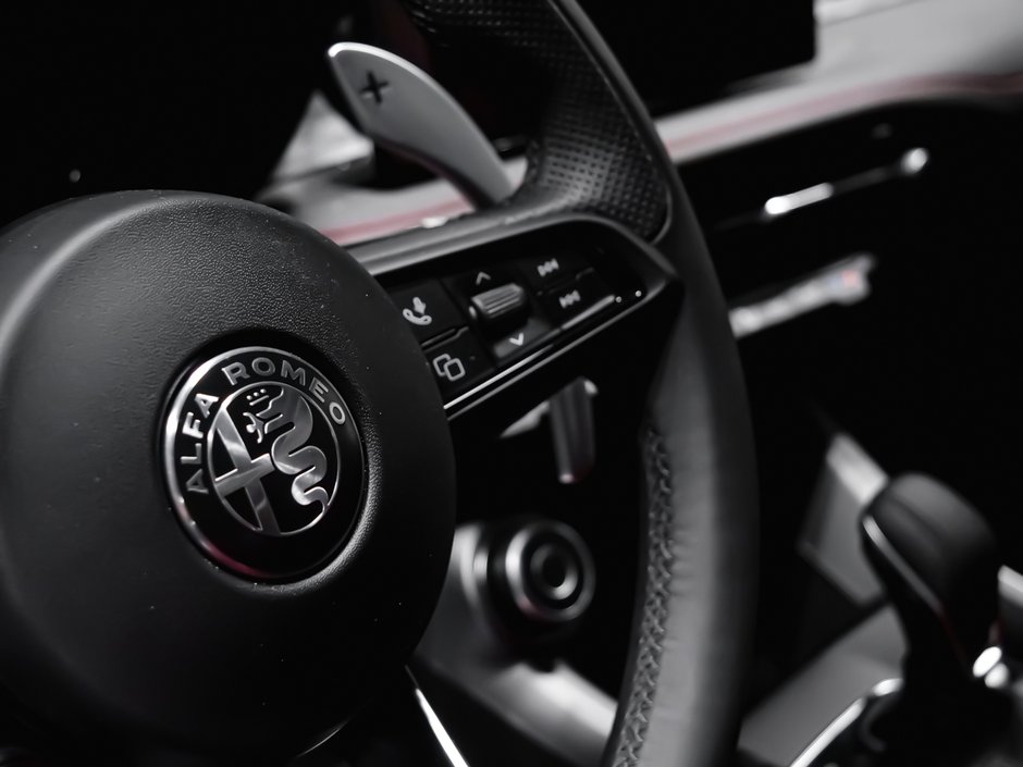 Alfa Romeo Tonale Veloce 2026-9