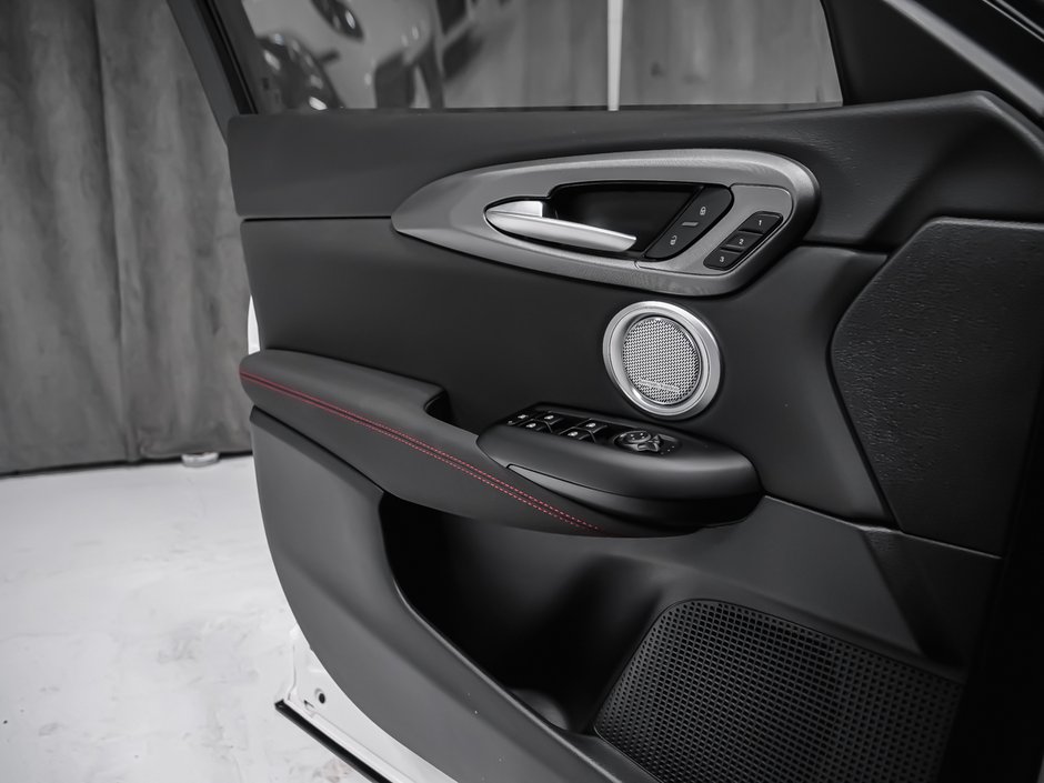 Alfa Romeo Tonale Veloce 2026-12