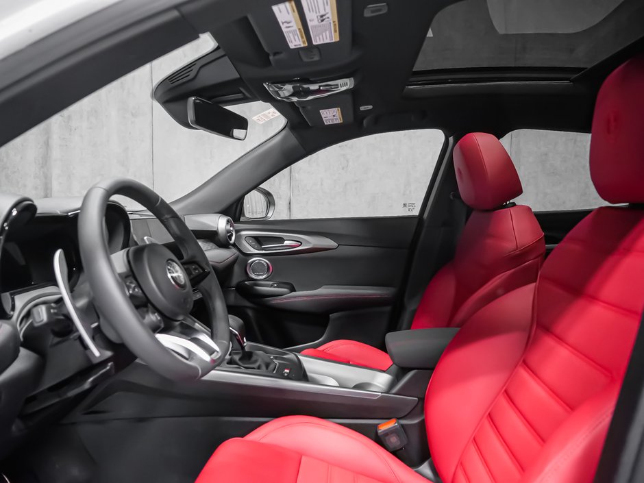 Alfa Romeo Tonale Veloce 2026-14