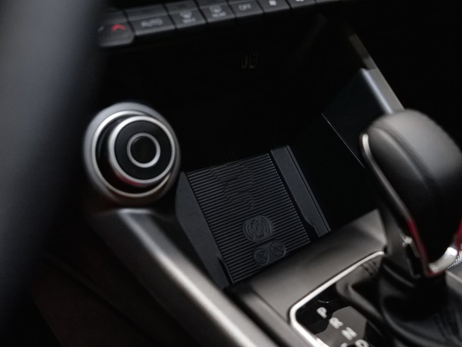Alfa Romeo Tonale Veloce 2026-23