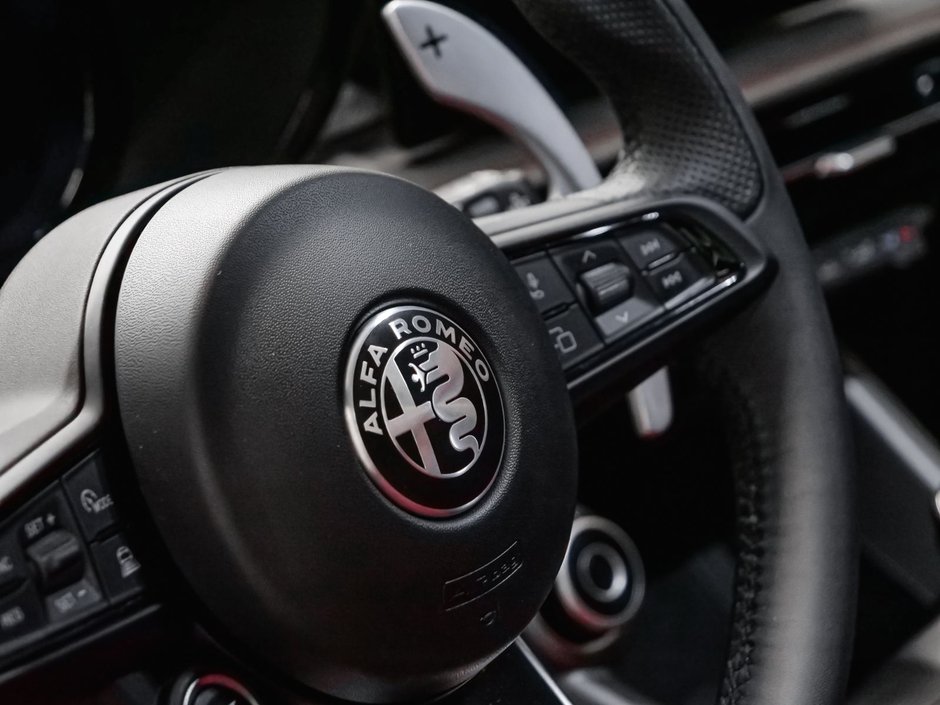 Alfa Romeo Tonale Veloce 2026-20