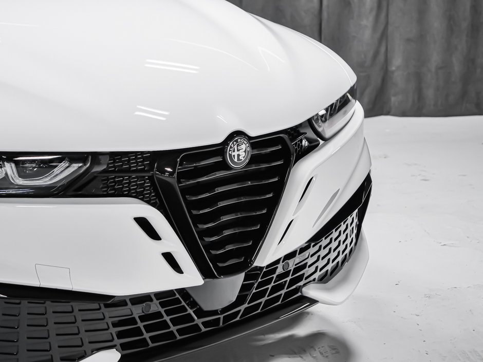 2026 Alfa Romeo Tonale Speciale-20
