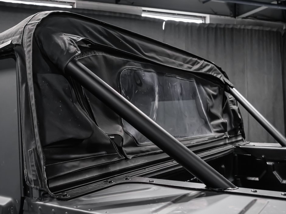 2000 AM General Hummer-9