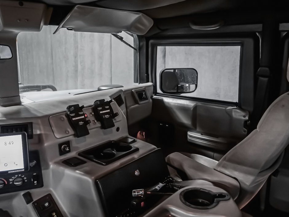 2000 AM General Hummer-21