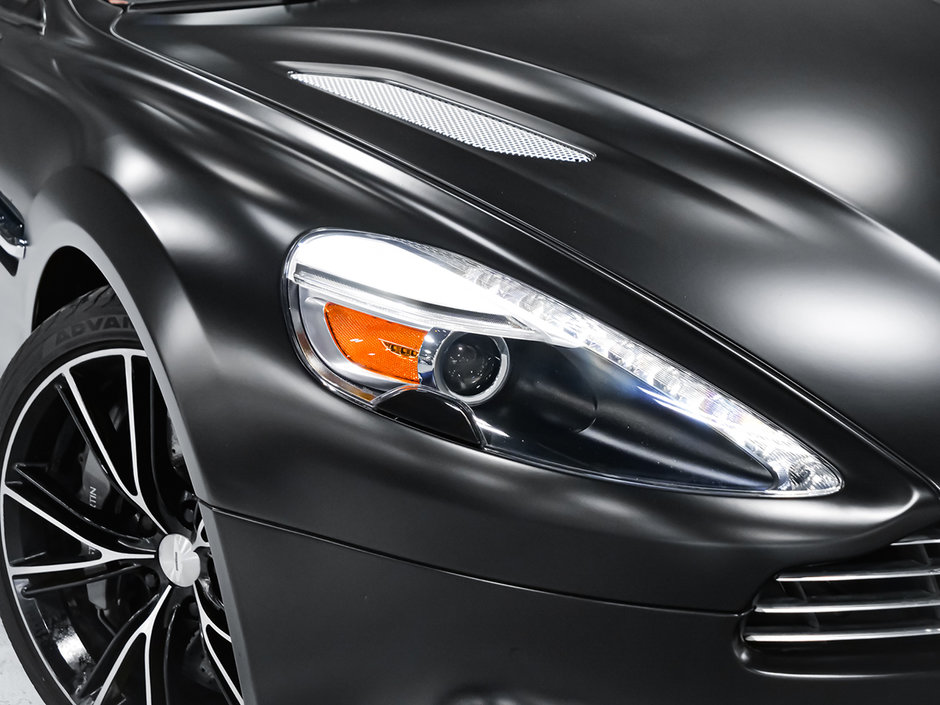 2014 Aston Martin Vanquish-33