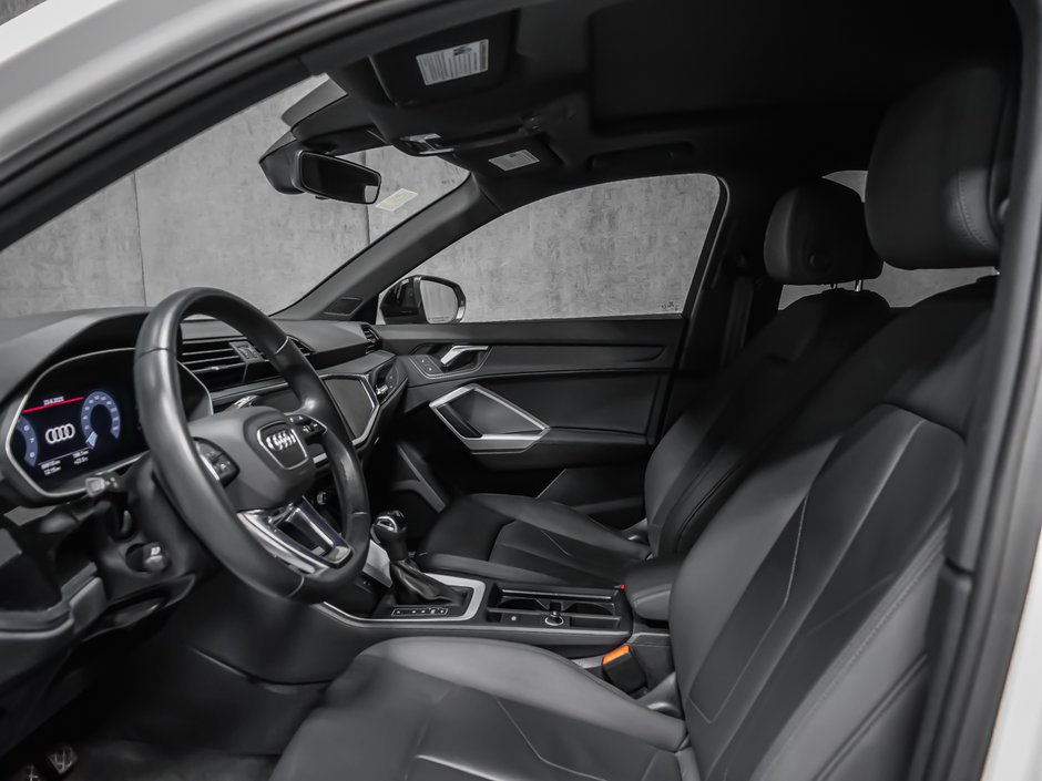 2021 Audi Q3 KOMFORT-13