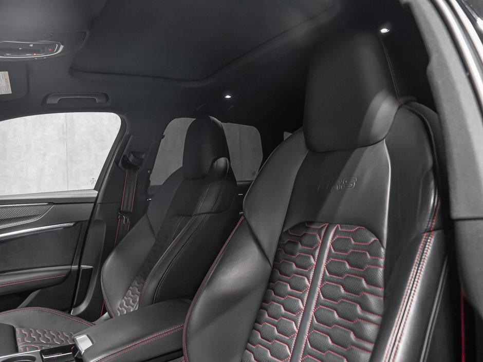 Audi RS 6 Avant  2023-31