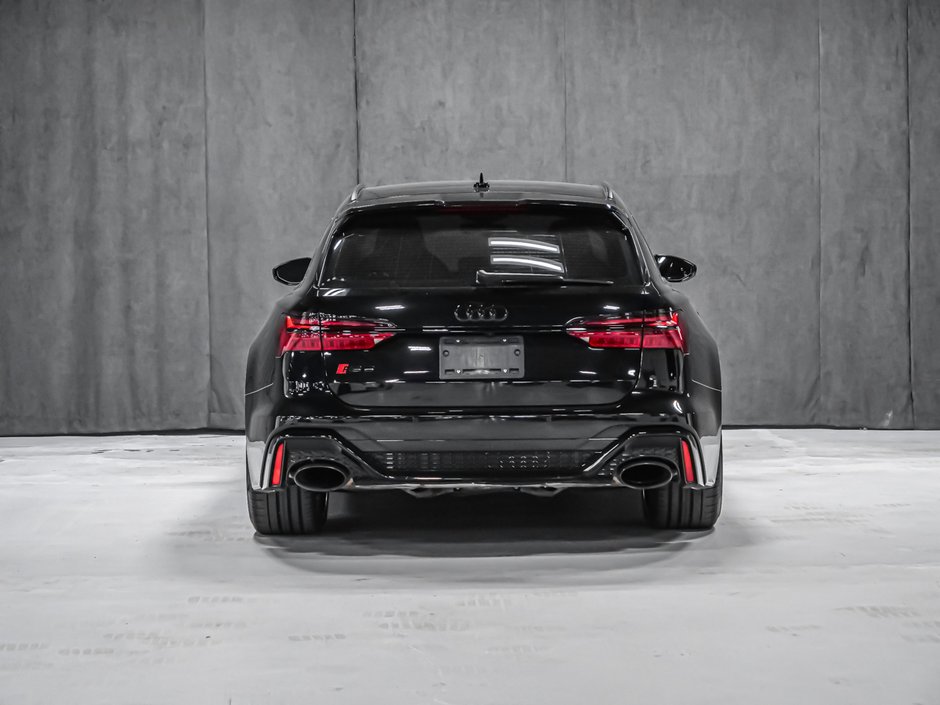 Audi RS 6 Avant  2023-4