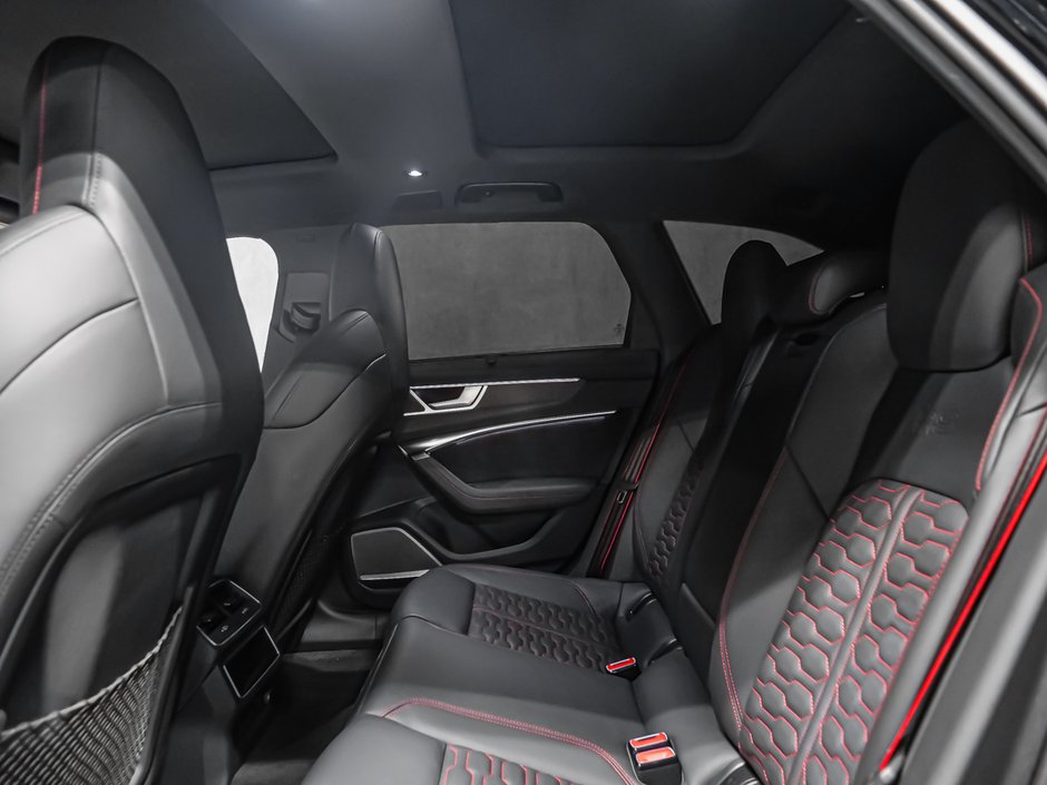 Audi RS 6 Avant  2023-32