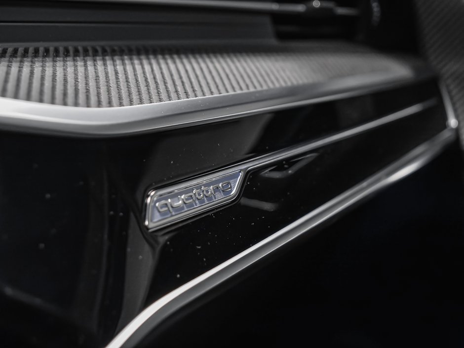 Audi RS 6 Avant  2023-22