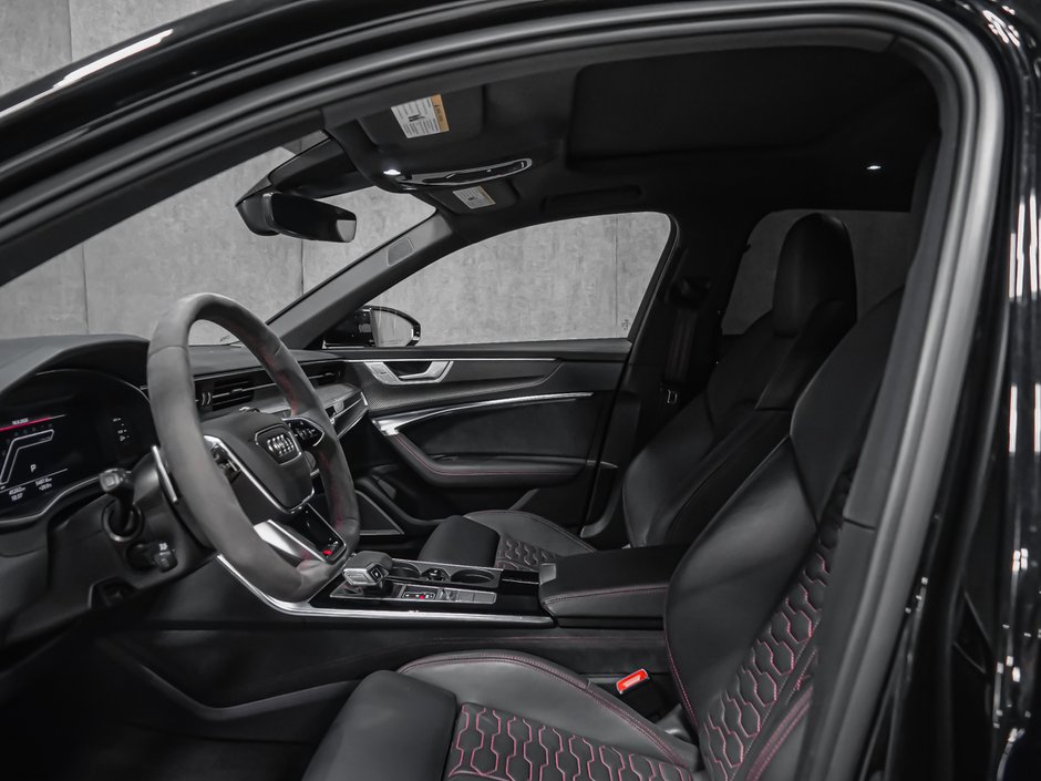 Audi RS 6 Avant  2023-13