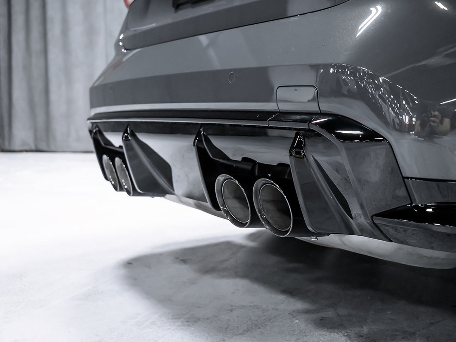 BMW M3 COMPETITION XDRIVE 2024-38