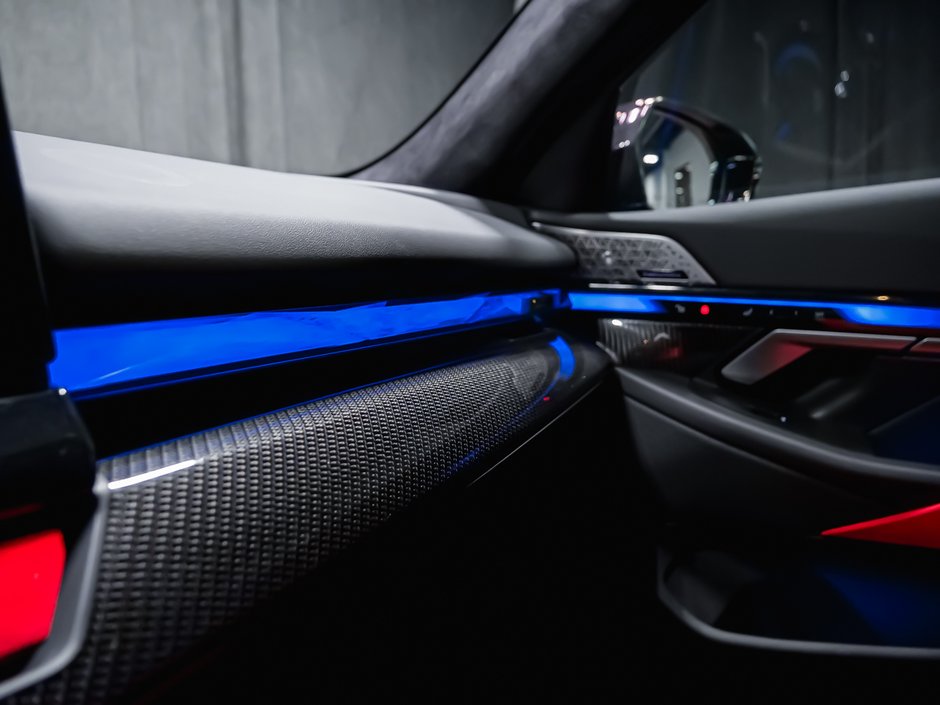 2025 BMW M5-29